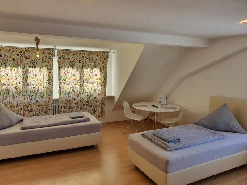 Apartment 13 Щоках Екстериор снимка